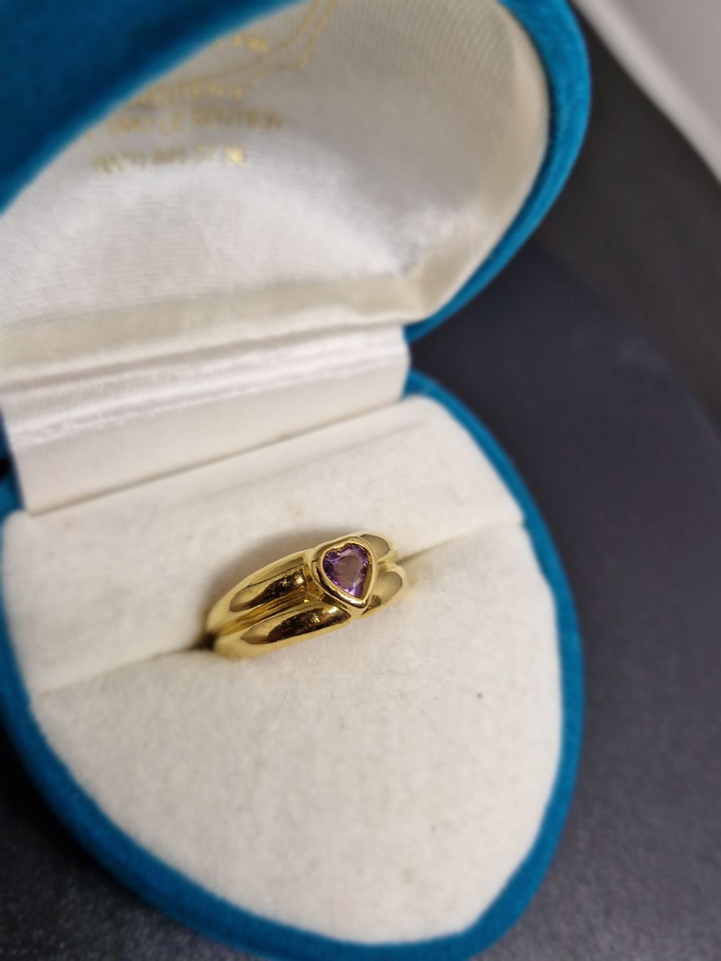 Ringe: Bague or jaune 750 pierre améthiste – Gebraucht aus L'Orient von haricotrouge 1