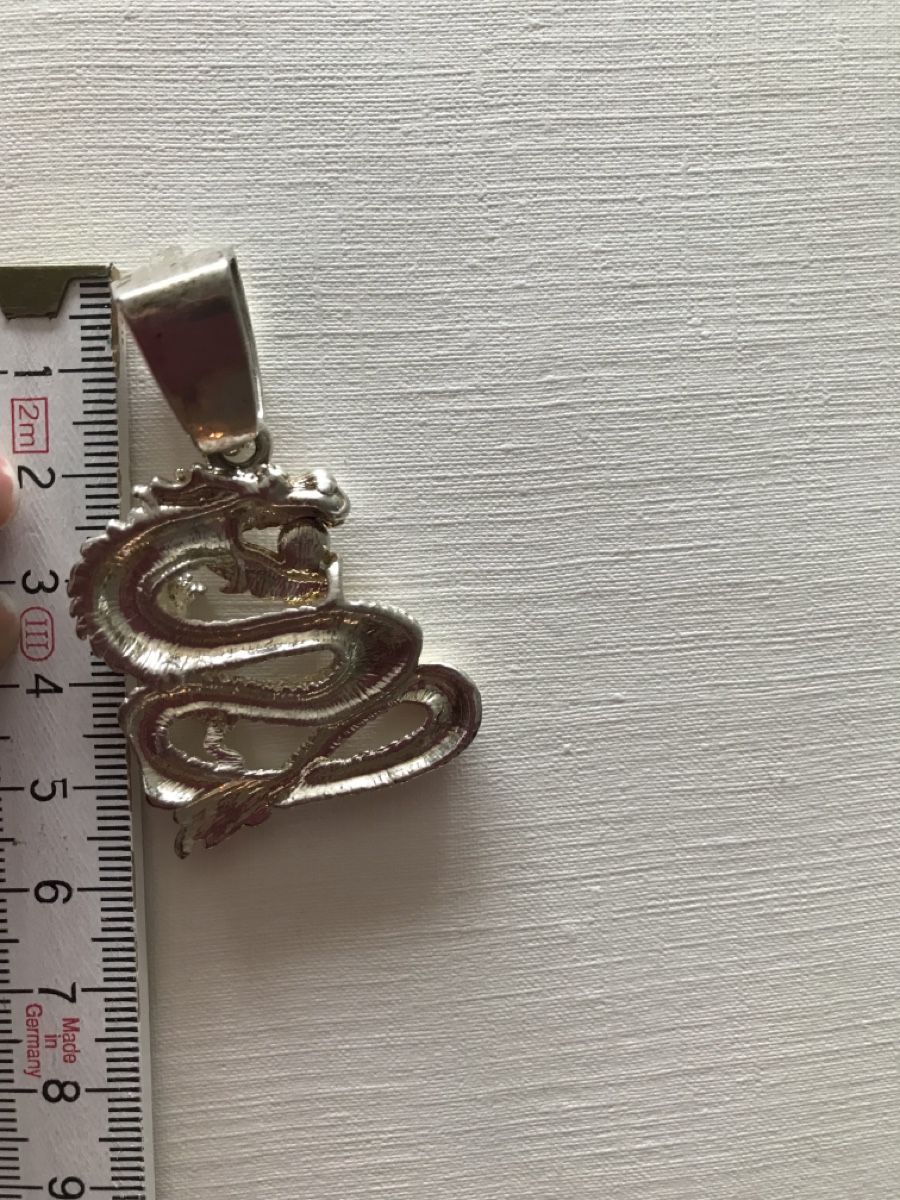 Pendentifs: Pendentif dragon  – D'occasion à Grimisuat par eliseba88 3