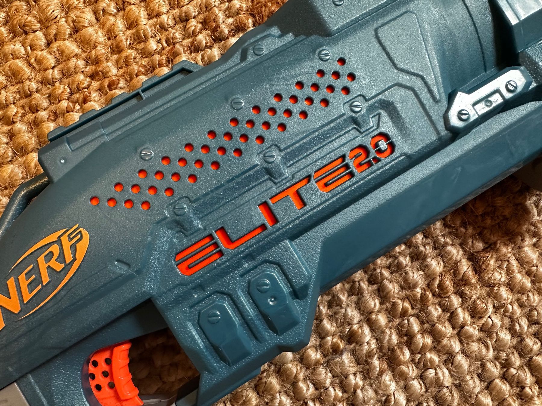 Nerf Giocattoli: NERF Elite 2.0 Warden DB-8 – Usato da Urdorf venduto da nochmalbrauchen 2