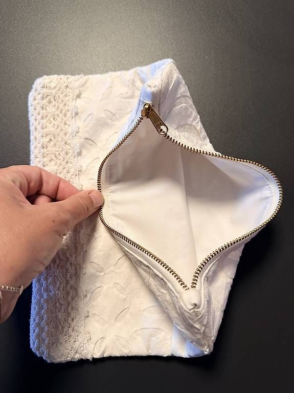 Borse da donna: Pochette  – Nuovo e nell'imballaggio originale da Genève venduto da ger_7jy8 1