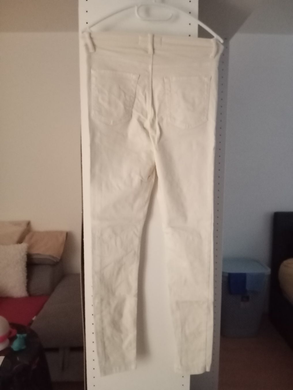 Pantalons: calças  – D'occasion à Basel par ana_2rrk 1