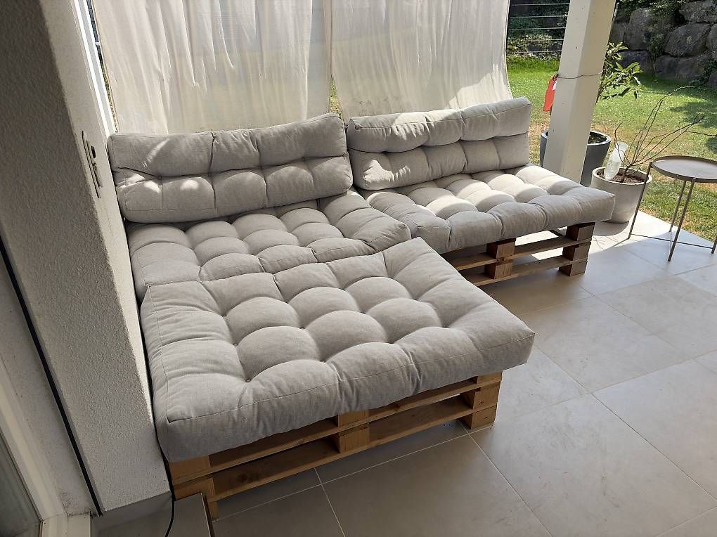 Sofas: Paletten-Gartenlounge – Gebraucht aus Marbach SG von grischotter 2