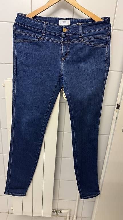 Jeans: Damenjeans 31 – Usato da Zollikon venduto da rose59