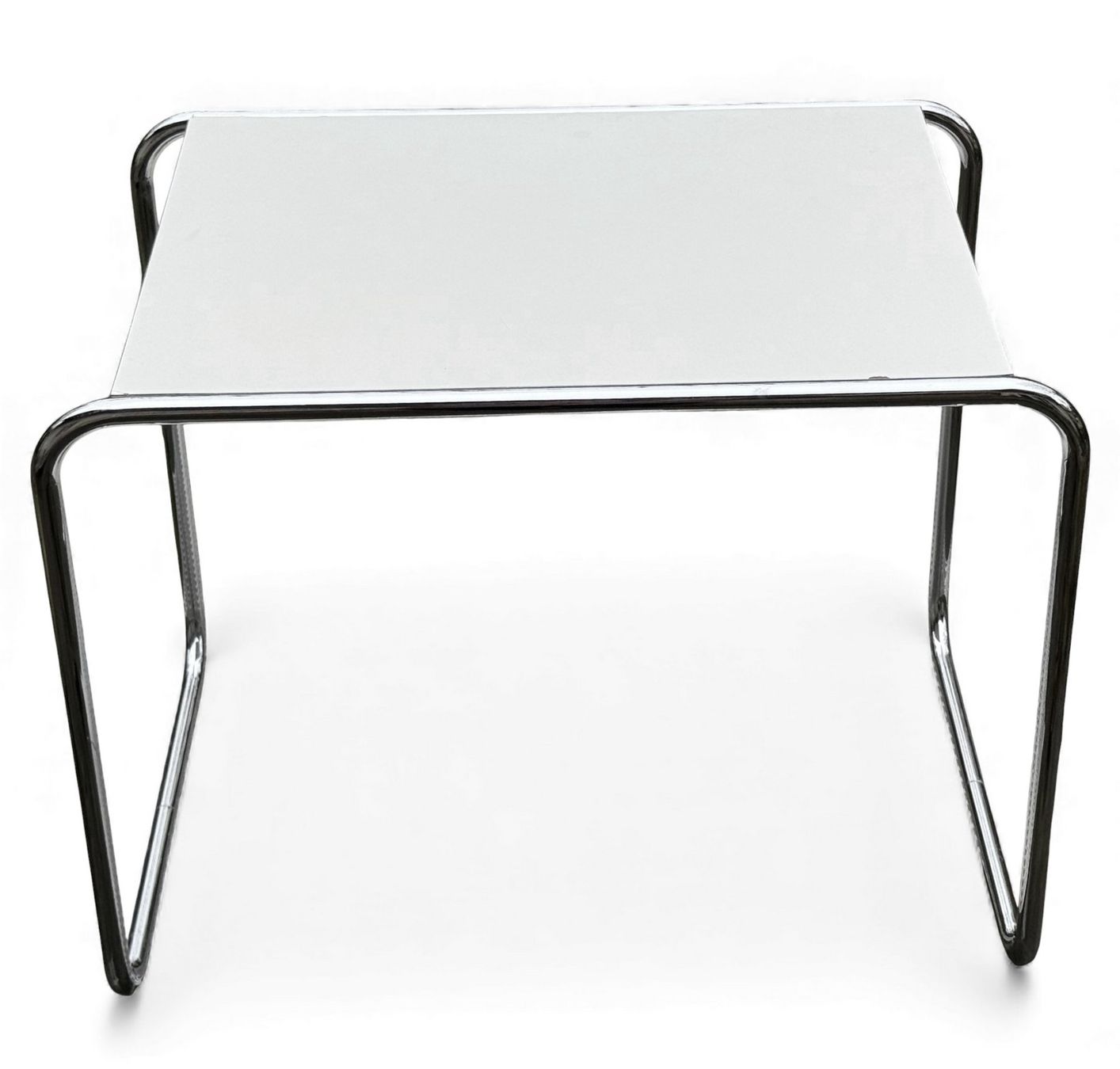 Thonet Tavoli: Beistelltisch Thonet B9 // Marcel Breuer // C – Usato da Schinznach-Dorf venduto da mix 1