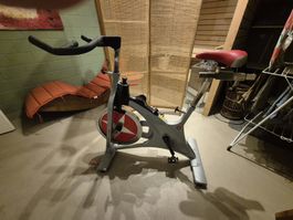 Schwinn IC Evolution Indoor Cycle – Studio-Qualität