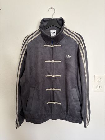 Adidas Jacke Chinese New Year Tang Grau Gr. L