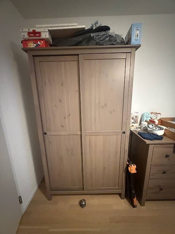 Ikea Armadi: Ikea Hemnes Schrank – Usato da Ermatingen venduto da Nessa22