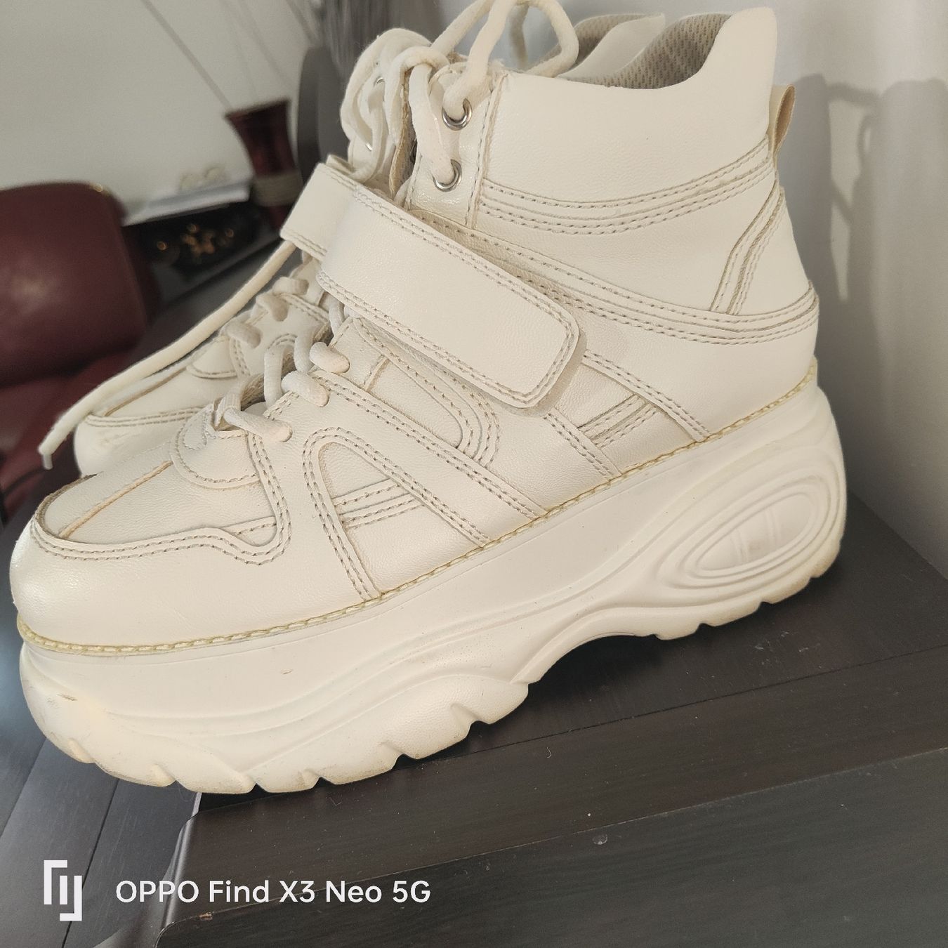 Scarpe da donna: Baskets compensées blanches, taille 40 - Tendance! – Usato da La Chaux-de-Fonds venduto da Sam0145 1