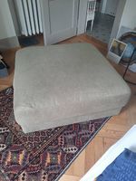 Quadratischer Sitzhocker 100x100cm