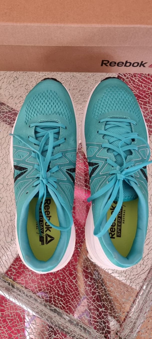 Reebok Scarpe da donna: Reebok Gr. 37.5 – Nuovo e nell'imballaggio originale da Luzern venduto da Edii025 9