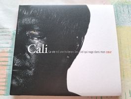 Cd Cali - La vie est une truite arc-en-ciel qui nage dans.. 