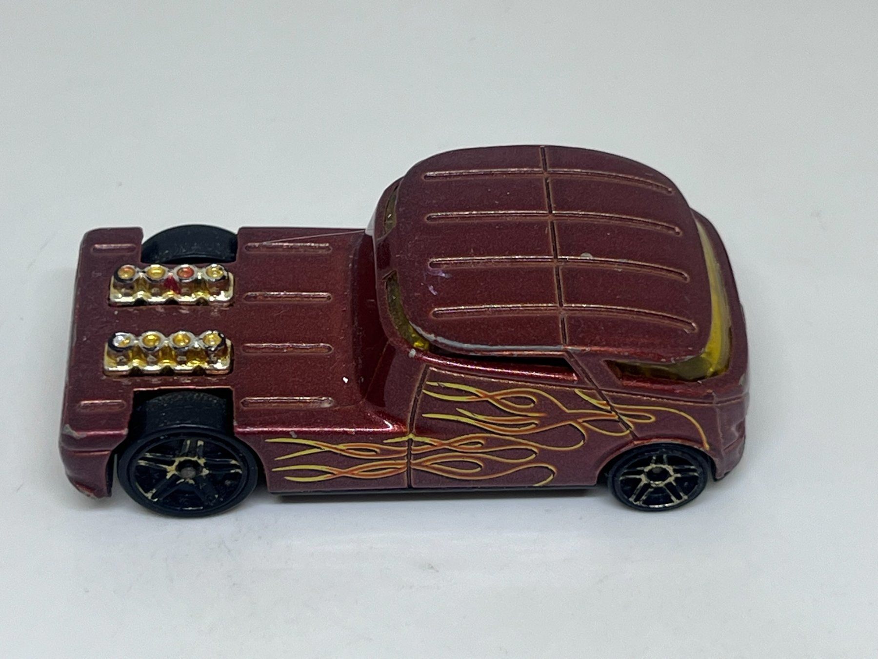 Hot Wheels Modellini d'auto: Hot Wheels Qombee #516 – Usato da Wildegg venduto da LaaBoutique 1