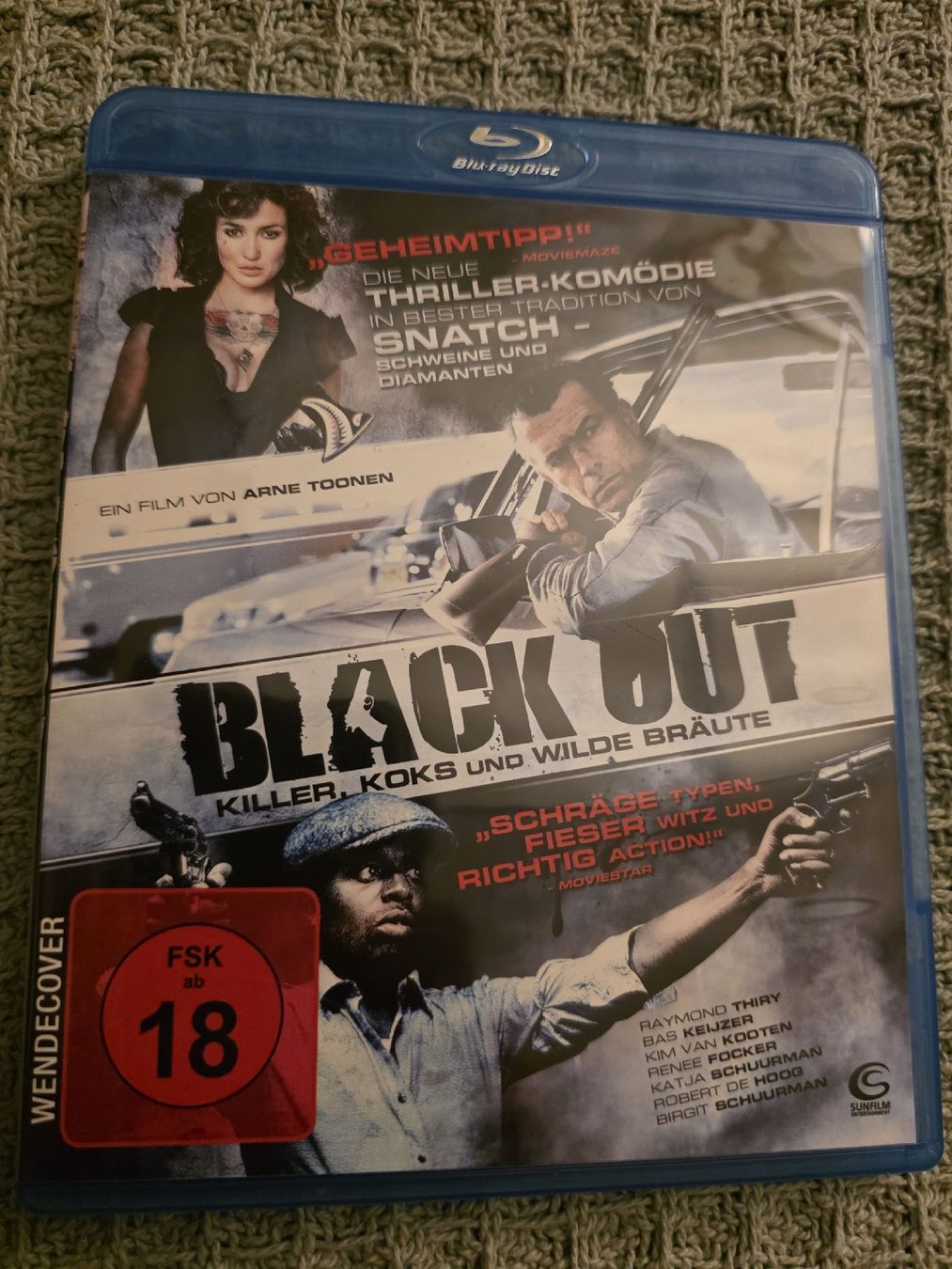 Alle DVDs: Black Out - Killer, Koks und wilde Bräute - Blu-ray – Gebraucht aus Ellikon a d Thur von razzorblog