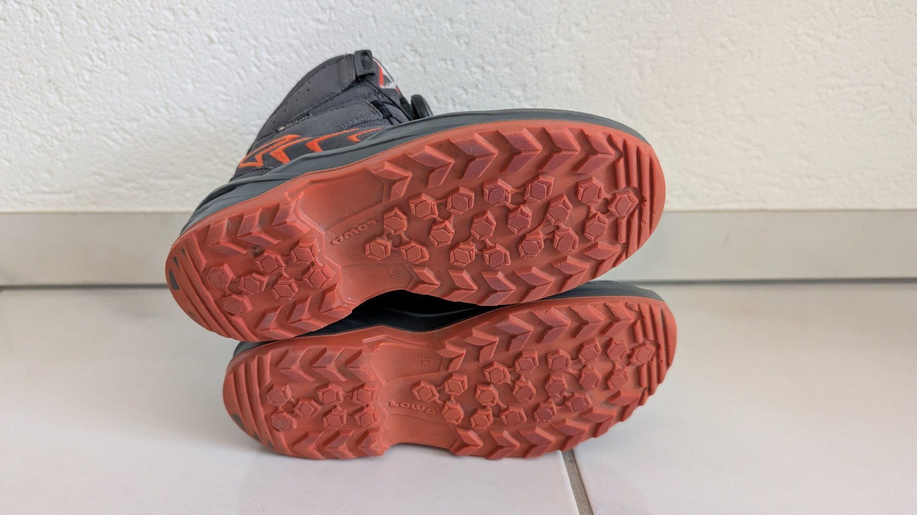 Lowa Chaussures garçon: Lowa Winter-/Schneestiefel - Gr. 32 – D'occasion à Oberwil-Lieli par meipa3000 3