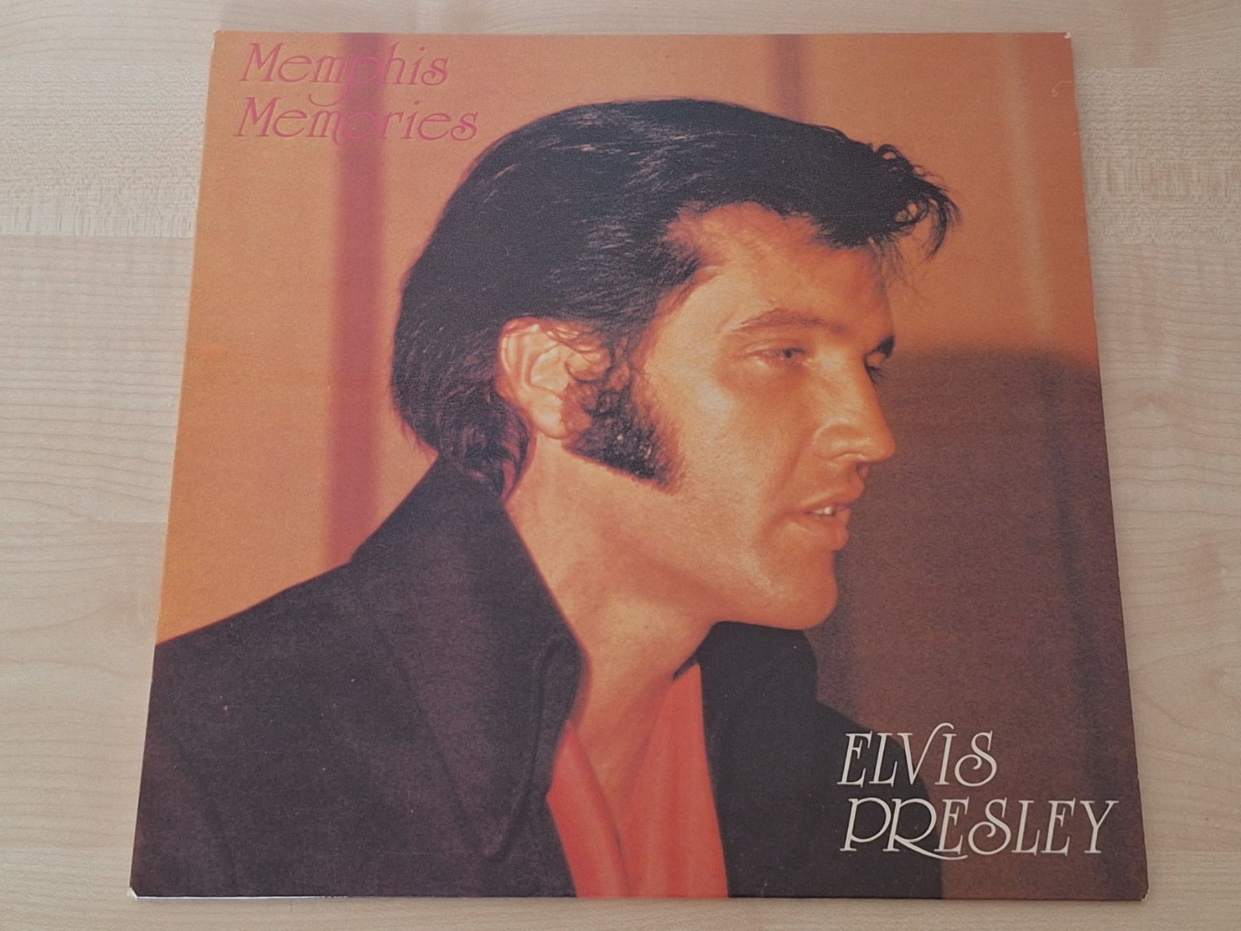 Dischi in vinile: Elvis Presley Memphis Memories 69 LP – Usato da Uerschhausen venduto da Burton77