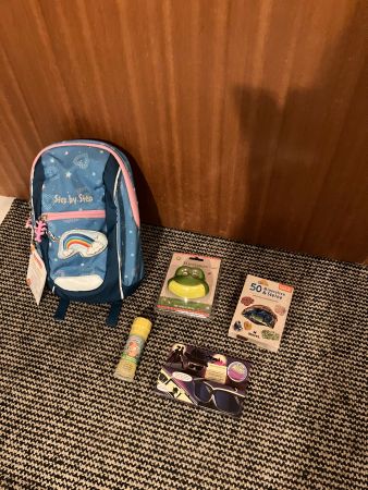 Kinder Rucksack mit Spielzeuge