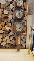 analoge Vintage-Wetterstation aus Holz