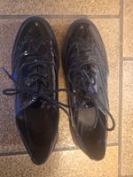 Chaussures plate-forme vernies noires style derby T 38 H&M 