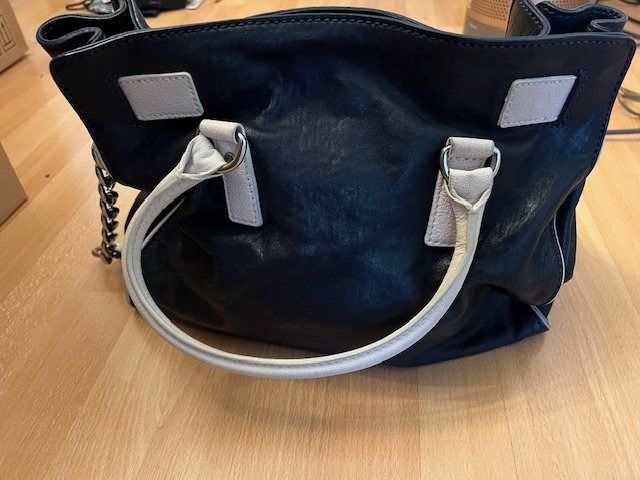 Michael Kors Taschen für Damen: Michael Kors Handtasche wie neu – Gebraucht aus Wabern von MagdalenaWabern 2