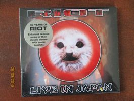 Riot / Neu