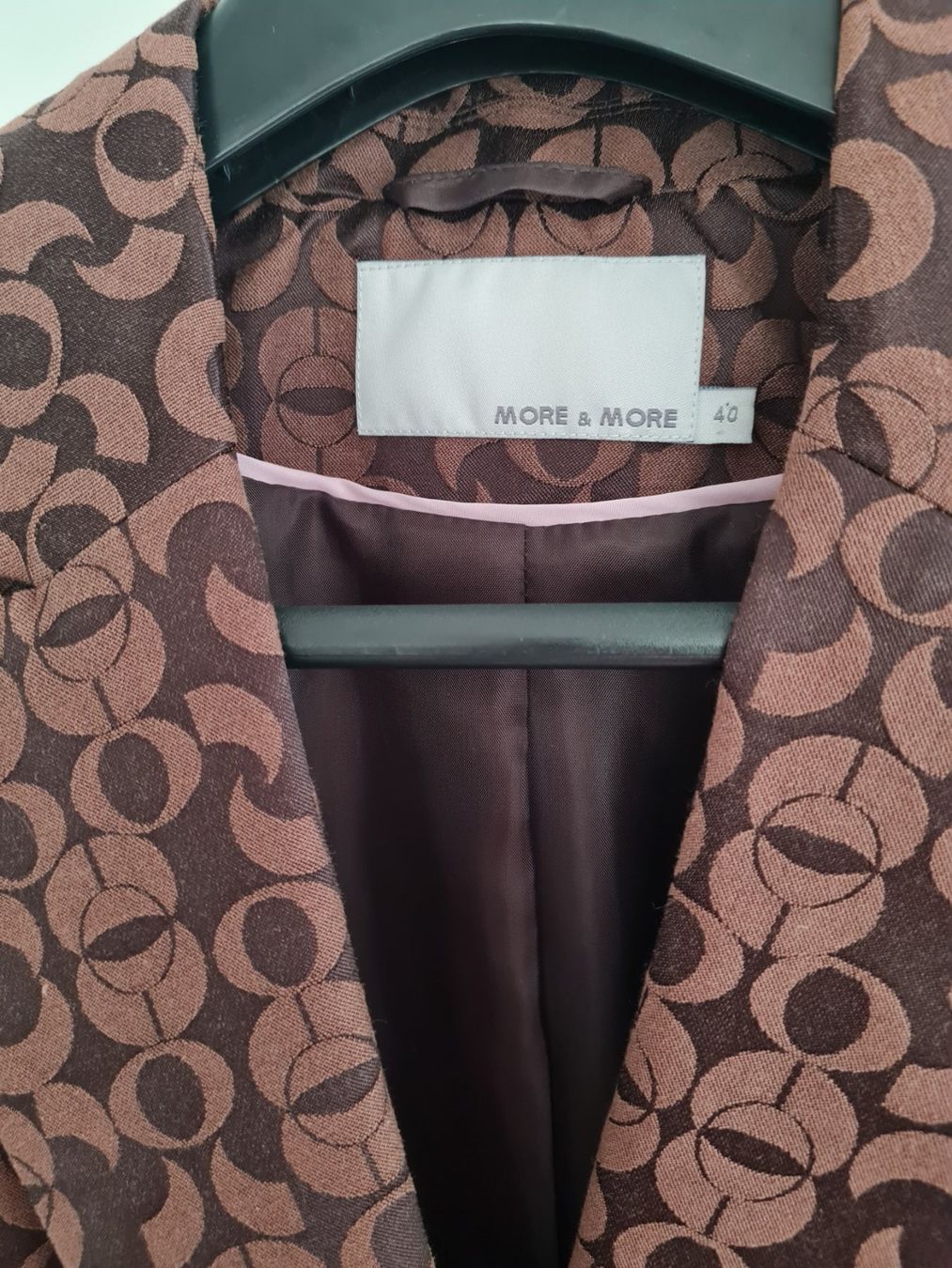 More & More Giacche: LANGER BLAZER JACKETT GR. 40 MORE & MORE – Usato da Steg im Tösstal venduto da goldlionfree 1