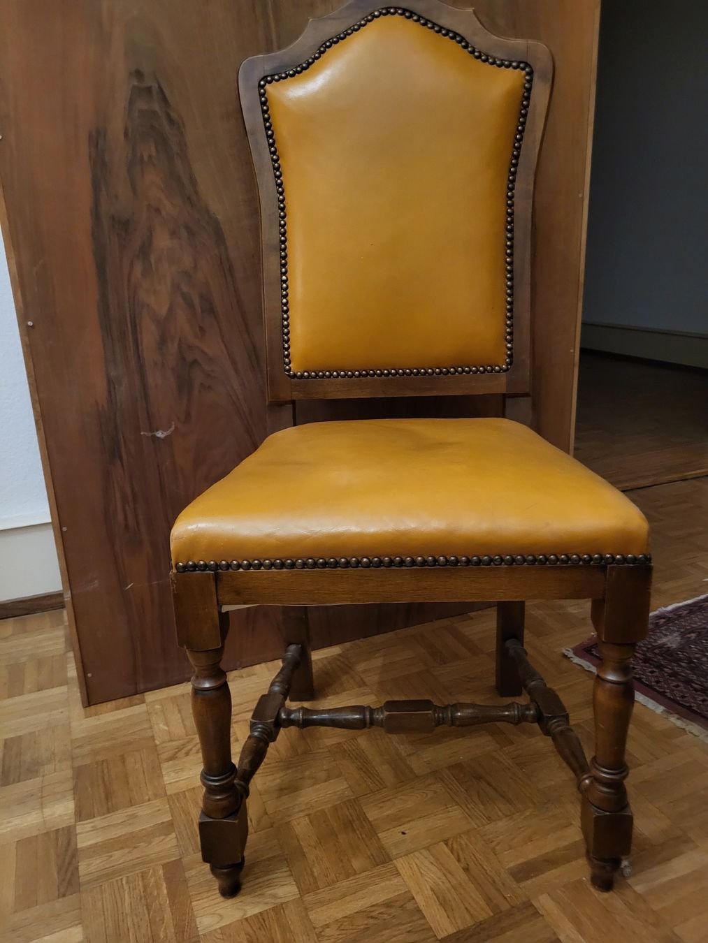 Stühle: Lot de 6 chaises de style – Gebraucht aus Fribourg von chr_s7h9 2