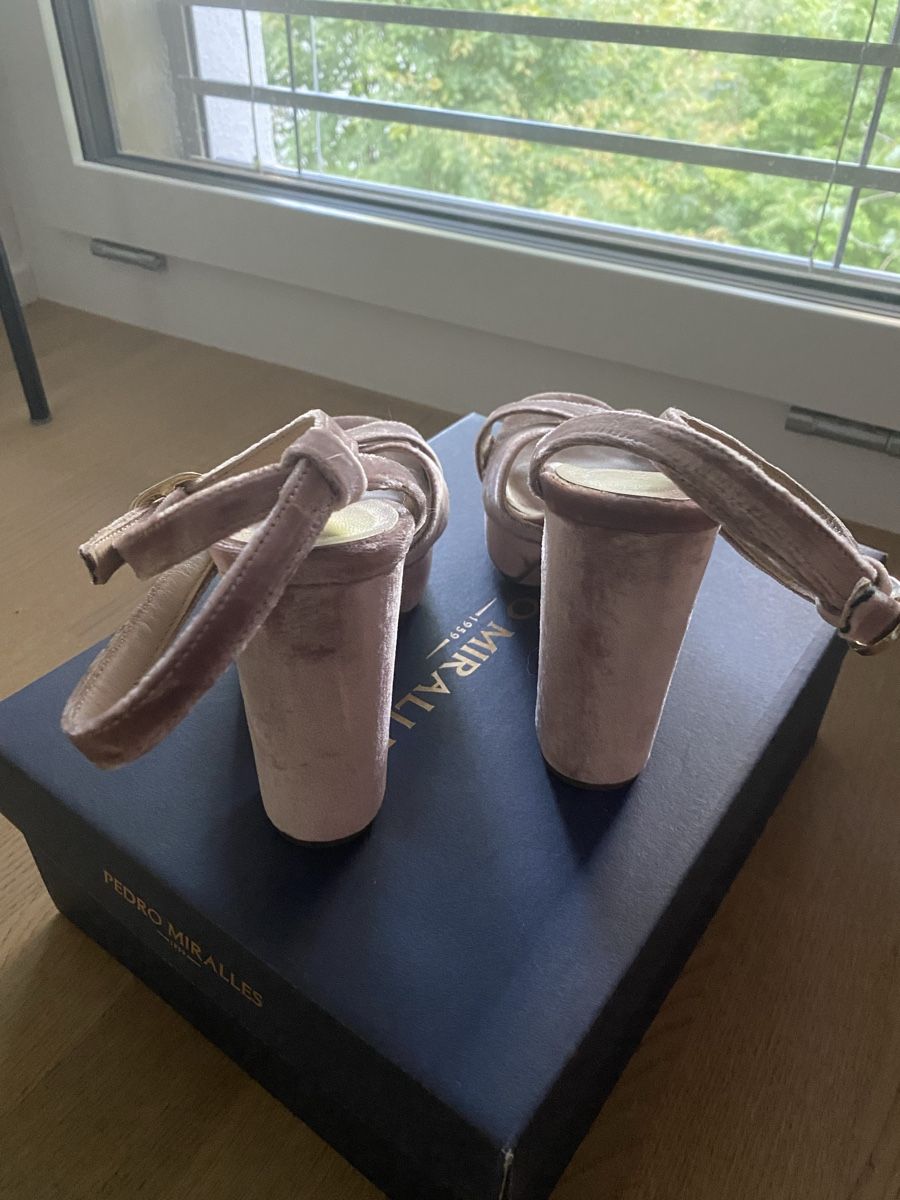 Chaussures femmes: Pedro Miralles High Heels Samt rosa – D'occasion à Wetzikon ZH par rit_ramtr 6