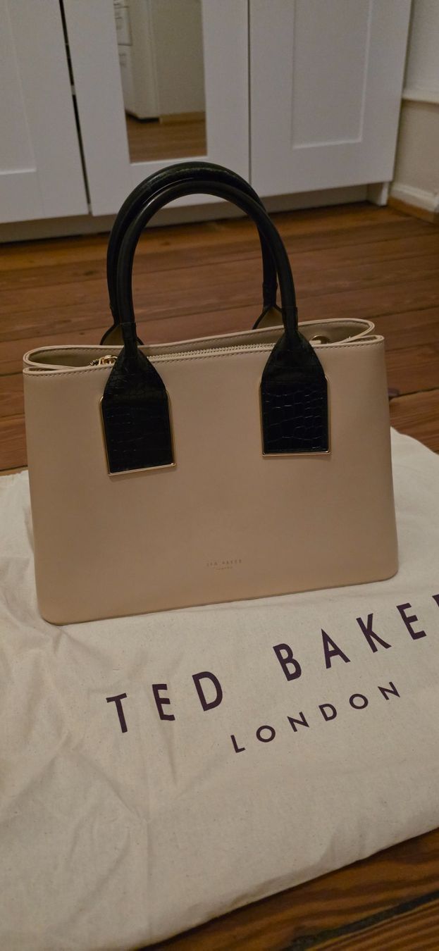 Ted Baker Sacs femmes: Ted Baker Handtasche – Neuf (Voir description) à Basel par hlk_2233