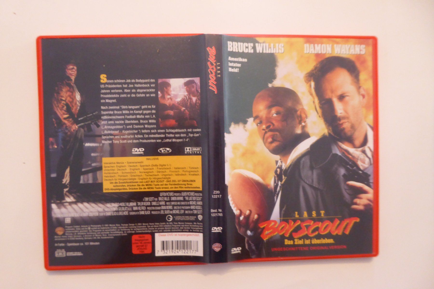 Tutti i DVDs: DVD uncut The last Boyscout – Usato da Allschwil venduto da Summelsarium
