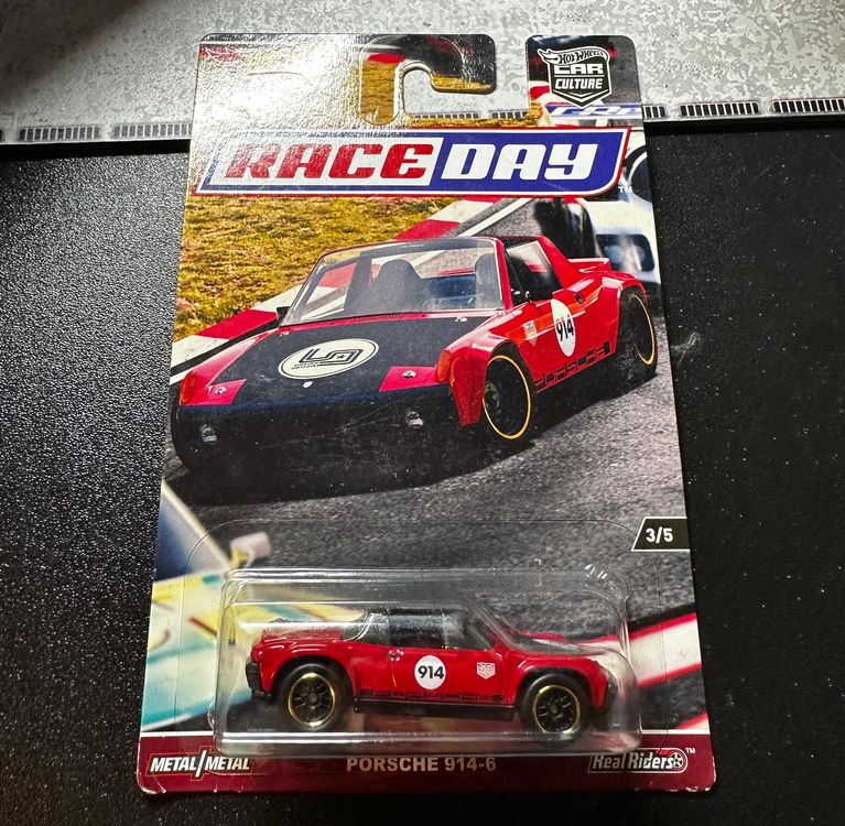 Hot Wheels 2024 Rexy Porsche 911 GT3R (992) Premium Race Day In Hand