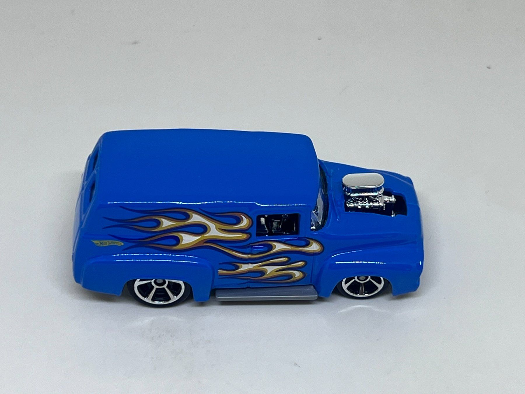 Hot Wheels Modellini d'auto: Hot Wheels '56 Ford – Nuovo (secondo la descrizione) da Wildegg venduto da LaaBoutique 1