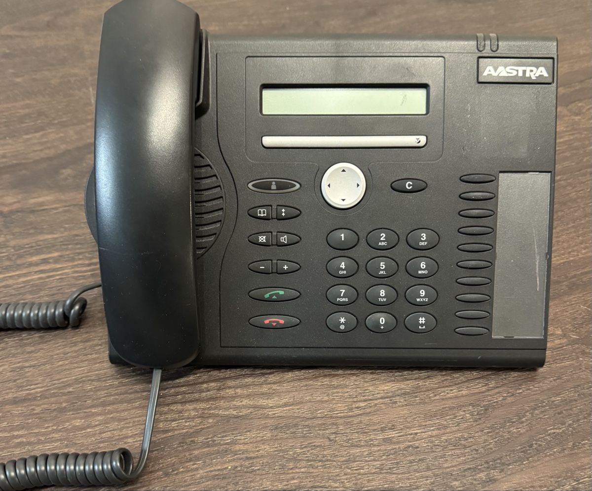 Aastra Telefoni: Mitel - Aastra Bürotelefon Office 5360 – Usato da Hünenberg venduto da Robe0