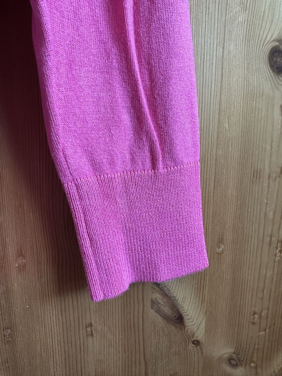 Pullover & Sweatshirts: Pink Pullover, V-Ausschnitt, Grösse M, Baumwolle – Neu (gemäss Beschreibung) aus Hergiswil NW von kaufe_at_kaufmann 3