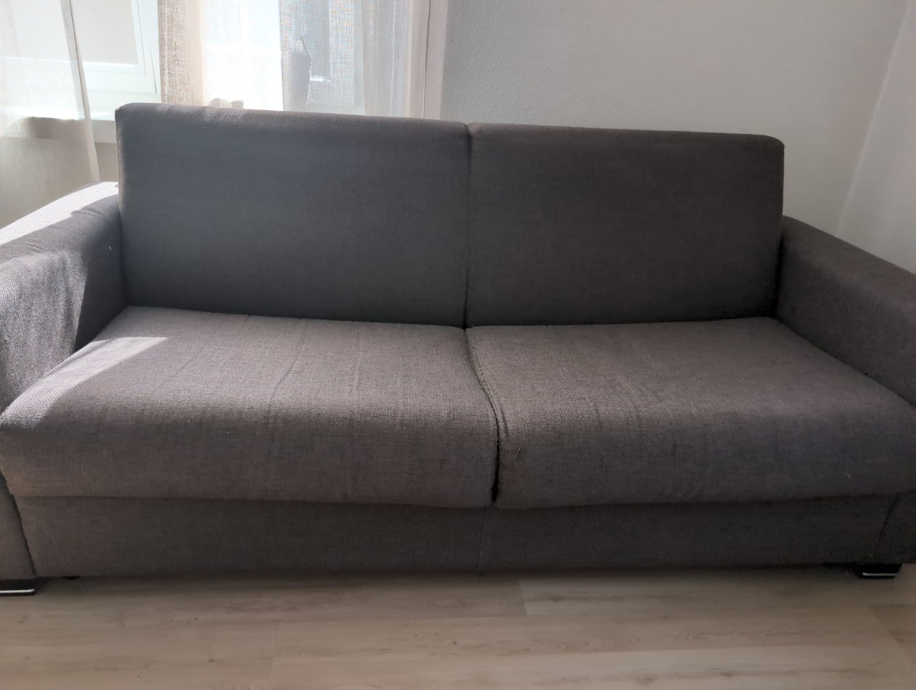 Sofas: Schlafsofa dunkelgrau/ taupe – Gebraucht aus Zürich von est_tdd7 4