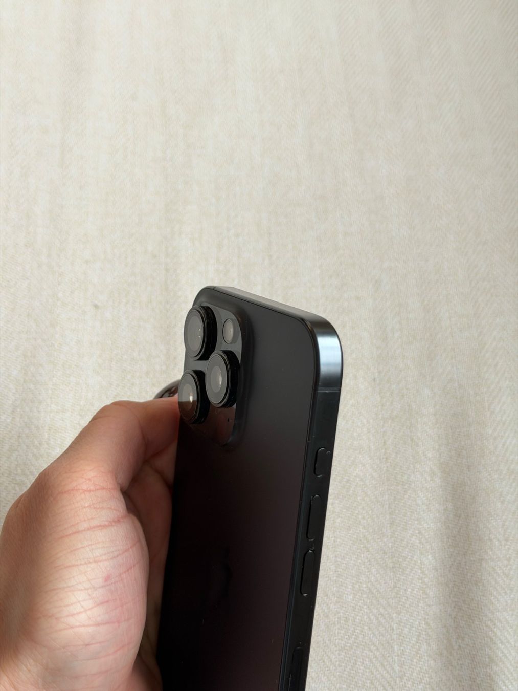 Apple Telefoni cellulari / Smartphones: iPhone 16 Pro Max – 512 GB, Schwarz – Usato da Zürich venduto da srhkhl 5