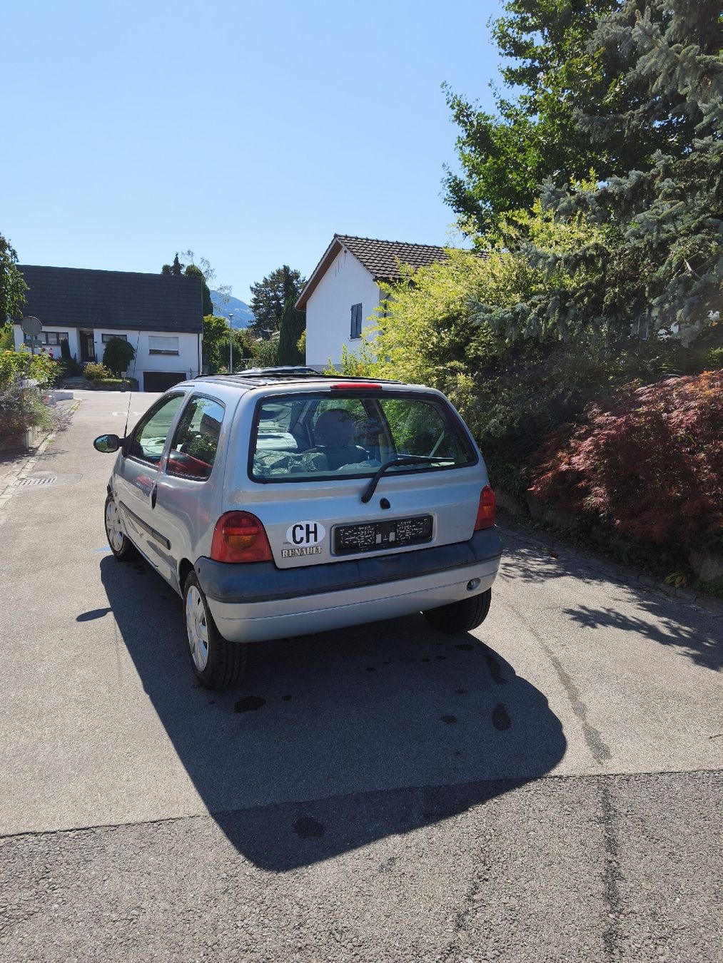 Renault Autos: Auto  – Gebraucht aus Au SG von elefant9 2