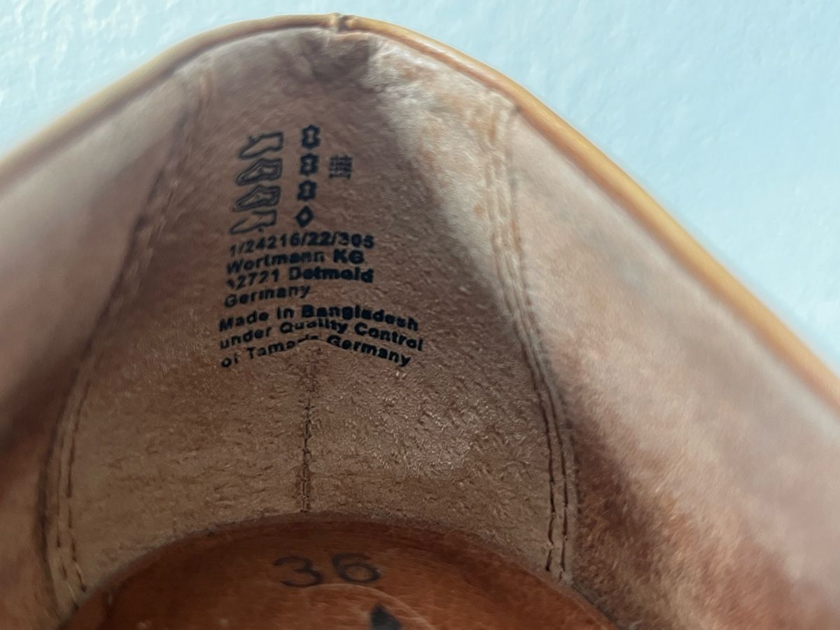 Tamaris Scarpe da donna: wunderschöne Slipper / Loafer Leder von Tamaris, 36 – Usato da Bern venduto da savage03 6