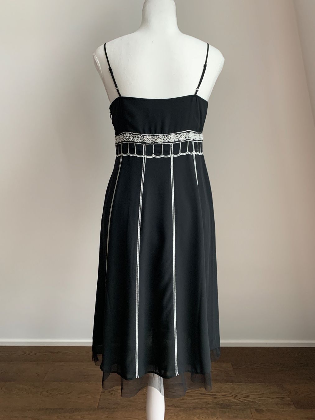 Vestiti: ANN TAYLOR LOFT robe de soirée/cocktail S – Usato da Morges venduto da Imade1 3