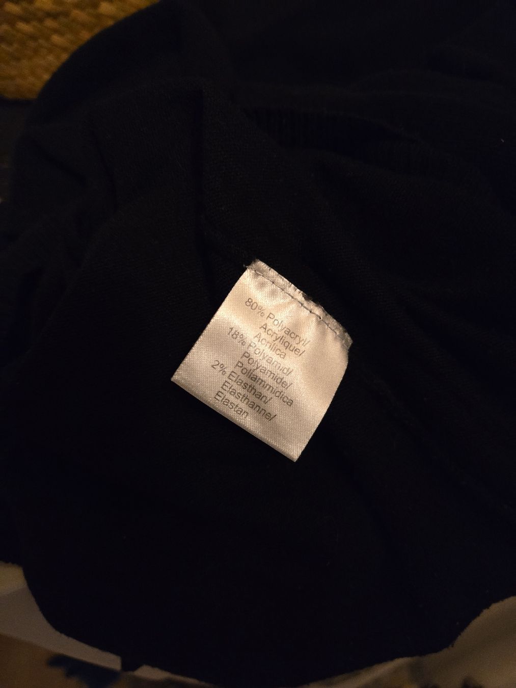Pullover & Sweatshirts: Pull col en V – Gebraucht aus Sion von Oonathoo 3
