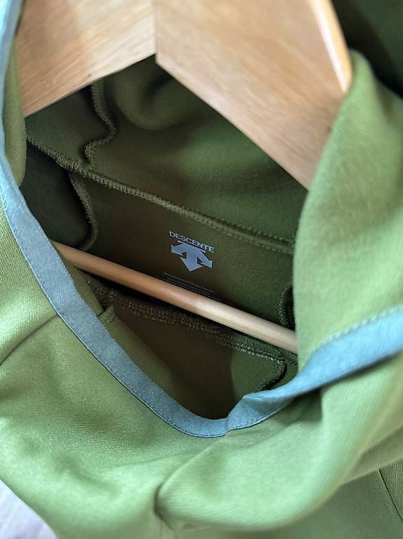 Maglioni & Felpe: Descente Outdoor Pullover Olivgrün NEU – Usato da Sursee venduto da pilatus.sport 3