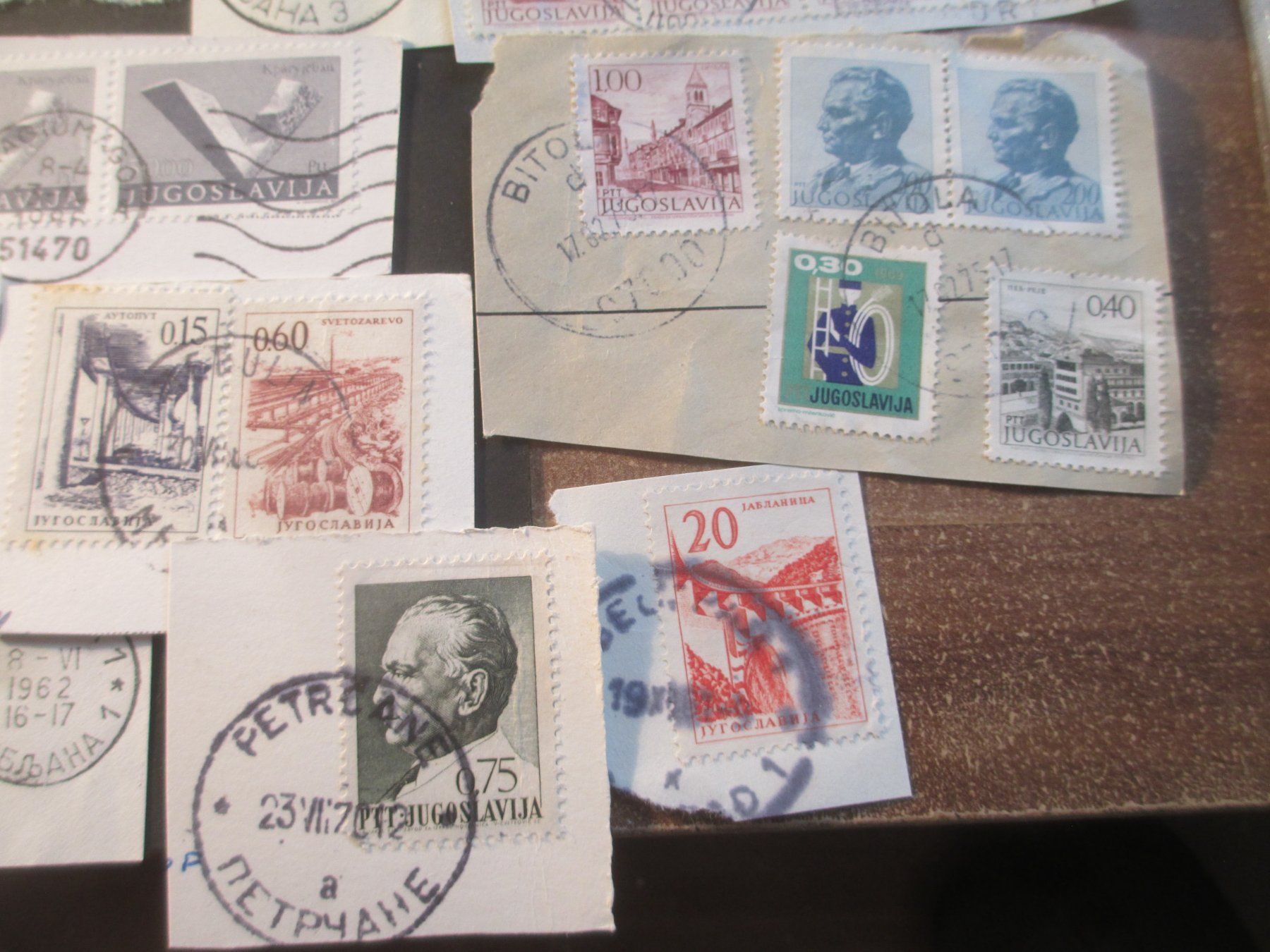 Alle Briefmarken: Briefmarken auf Papier Jugoslawien – Gebraucht aus Hasle LU von Flamme6 6