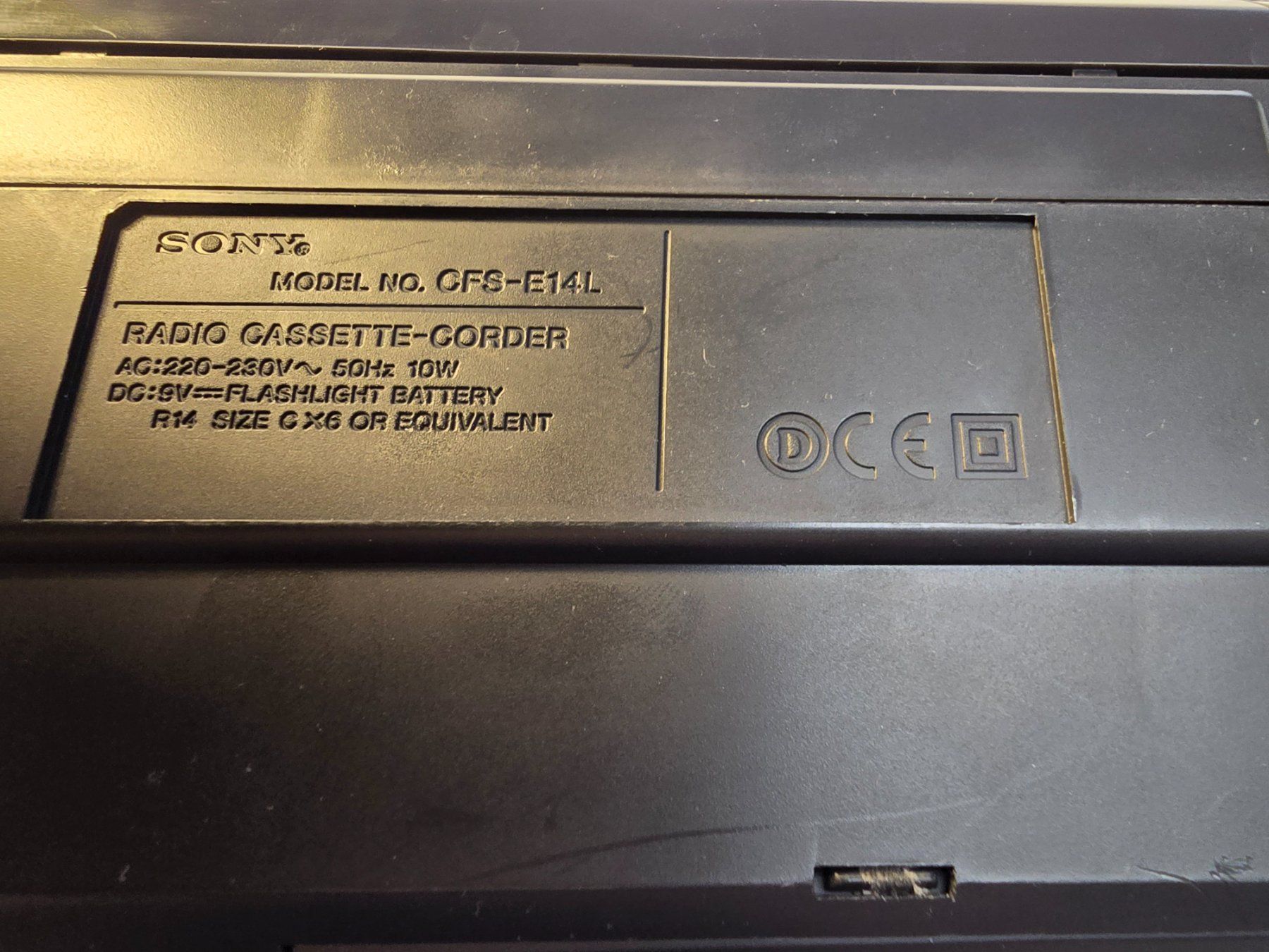 Sony Radios: SONY Radio Cassette CFS E14L – D'occasion à Balgach par Zwickau01 6