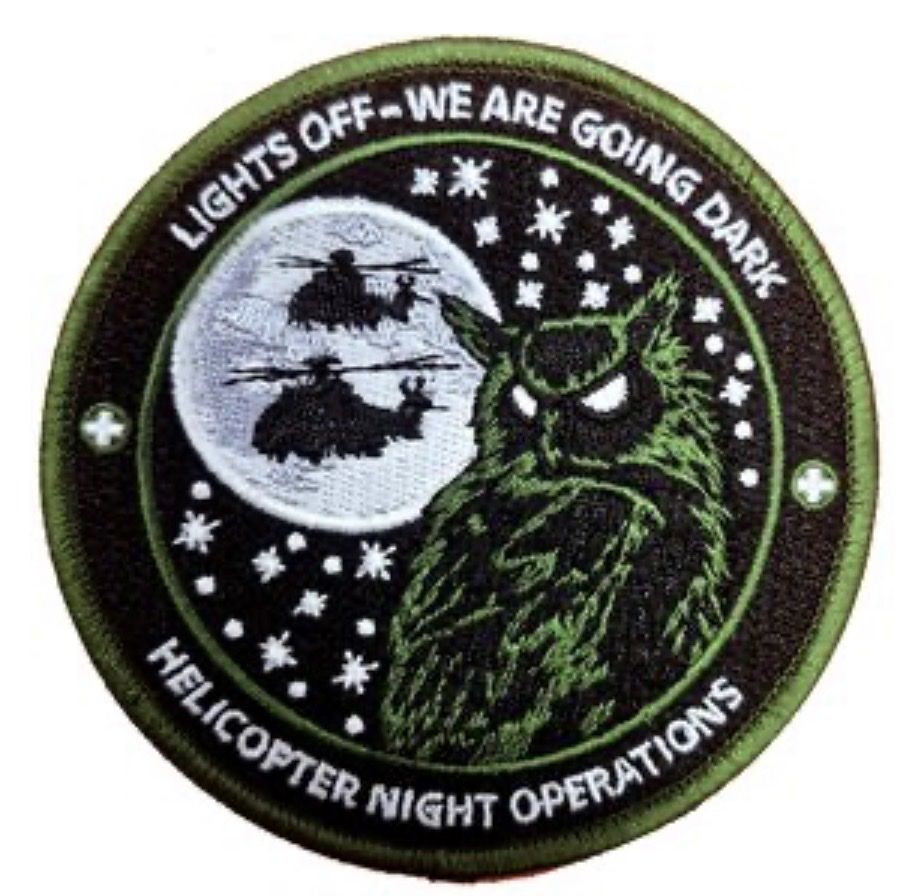 Schweizer Armee Placchette & Badge: Badge Lights Off, Helicopter Night Operations Abzeiche – Nuovo e nell'imballaggio originale da romanel-sur-Lausanne venduto da GregaAlouetteIII