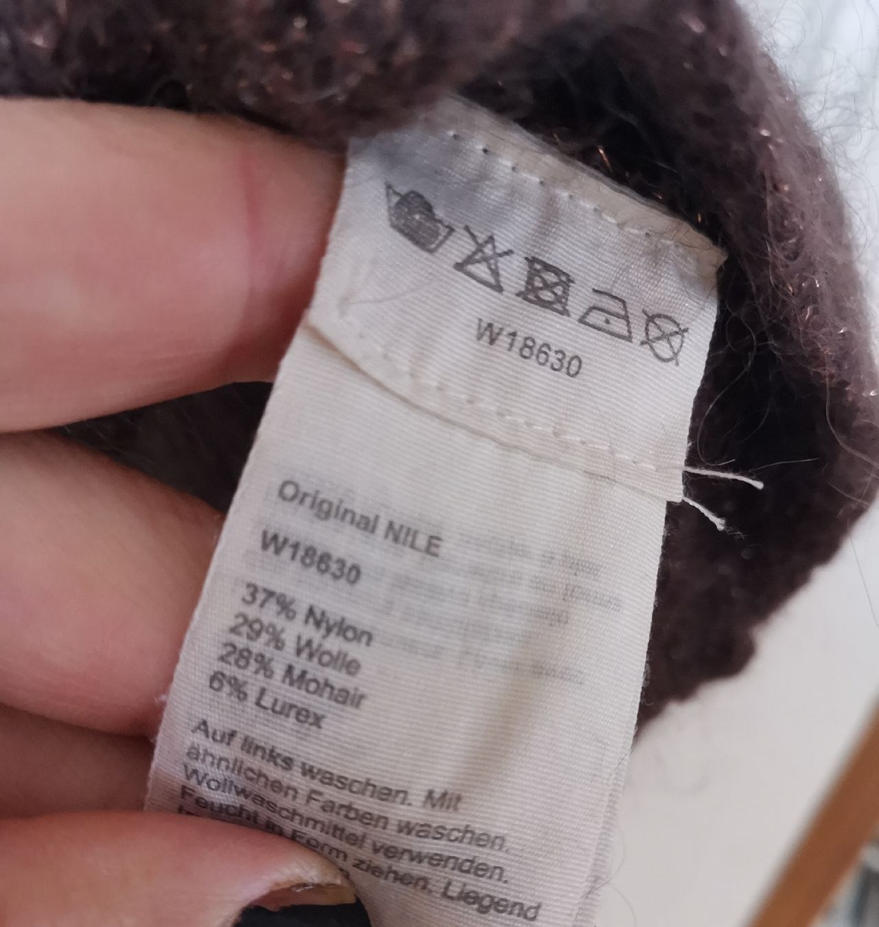Nile Giacche: Nile, süsse Wolljacke  – Usato da Uerikon venduto da pink_flamingo 6