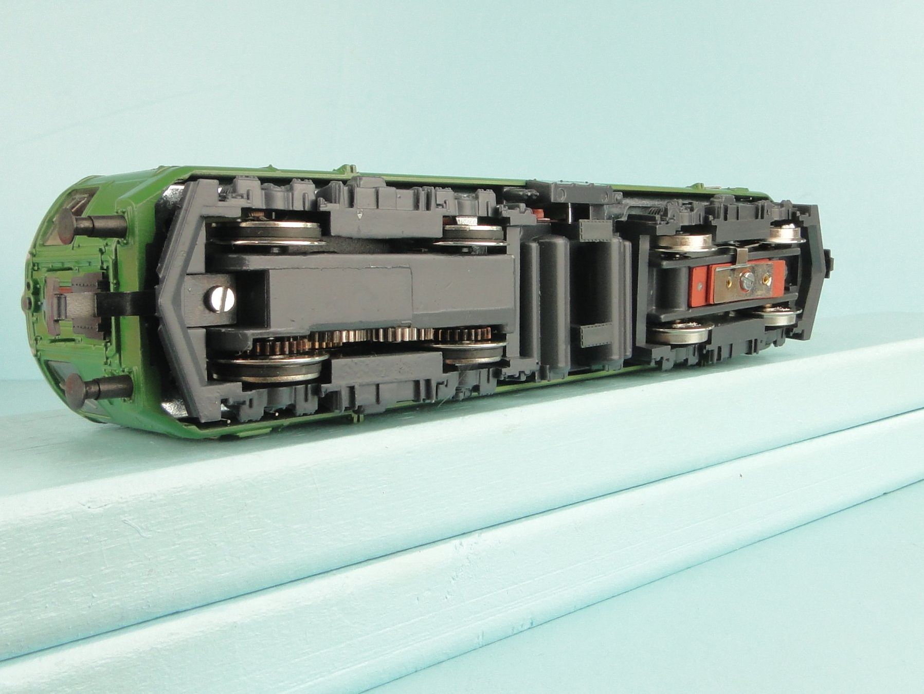 Hag Modellini di ferrovie: HAG 236 SBB Re 4/4, Lindengrün – Usato da Bülach venduto da cann11 6