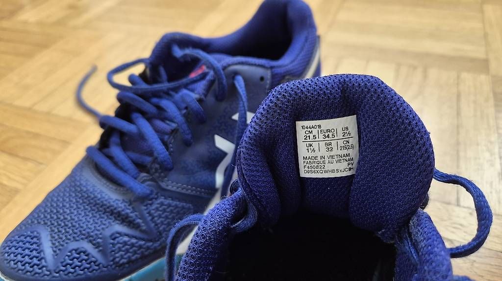 Scarpe per ragazzi: Baskets asics taille 34.5 – Usato da Lausanne venduto da ang_h5kp 3