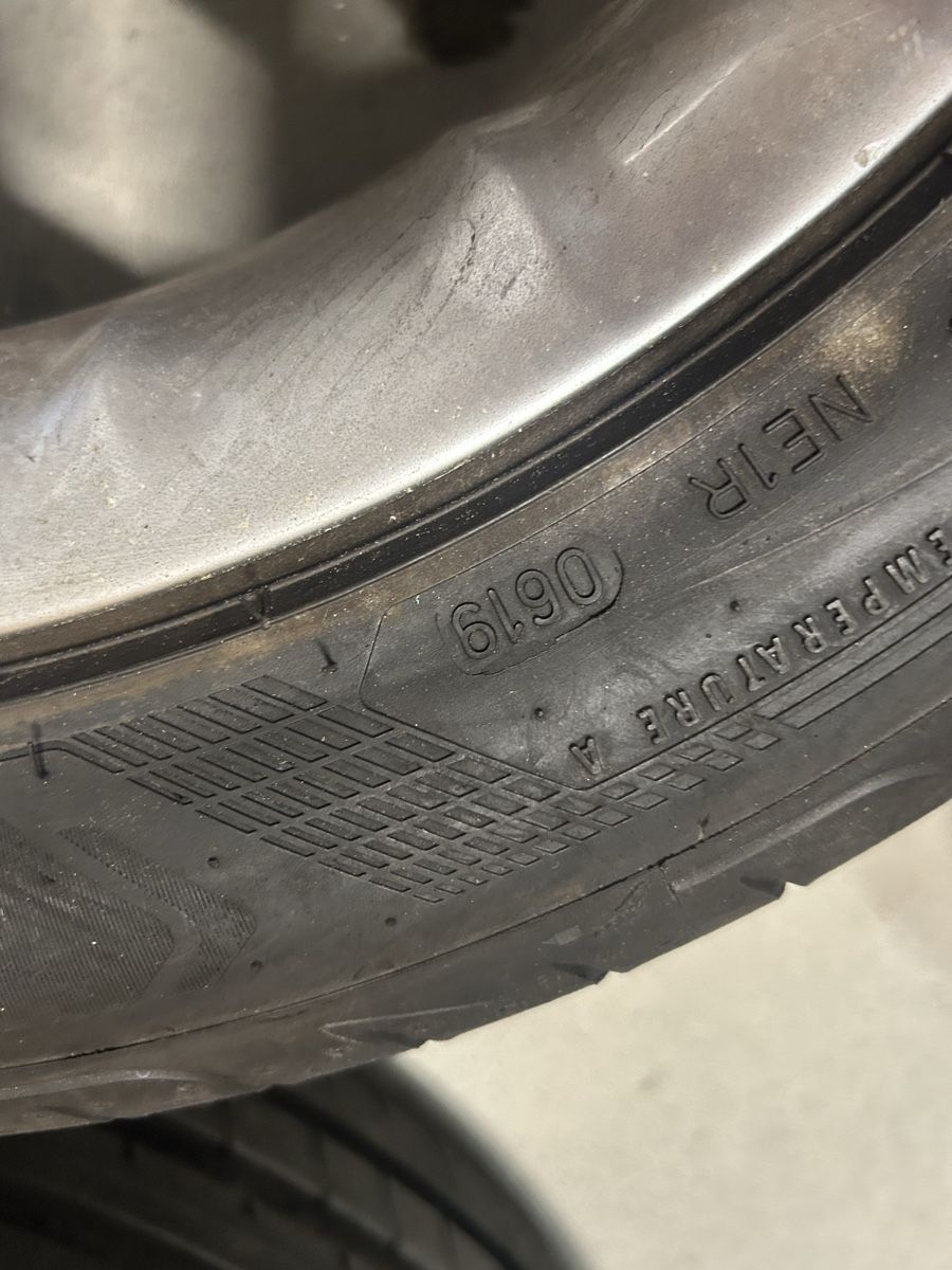 Pneumatici & Ruote complete: Mercedes Räder 245/40/R17  – Usato da Zufikon venduto da dar_6cwb 6