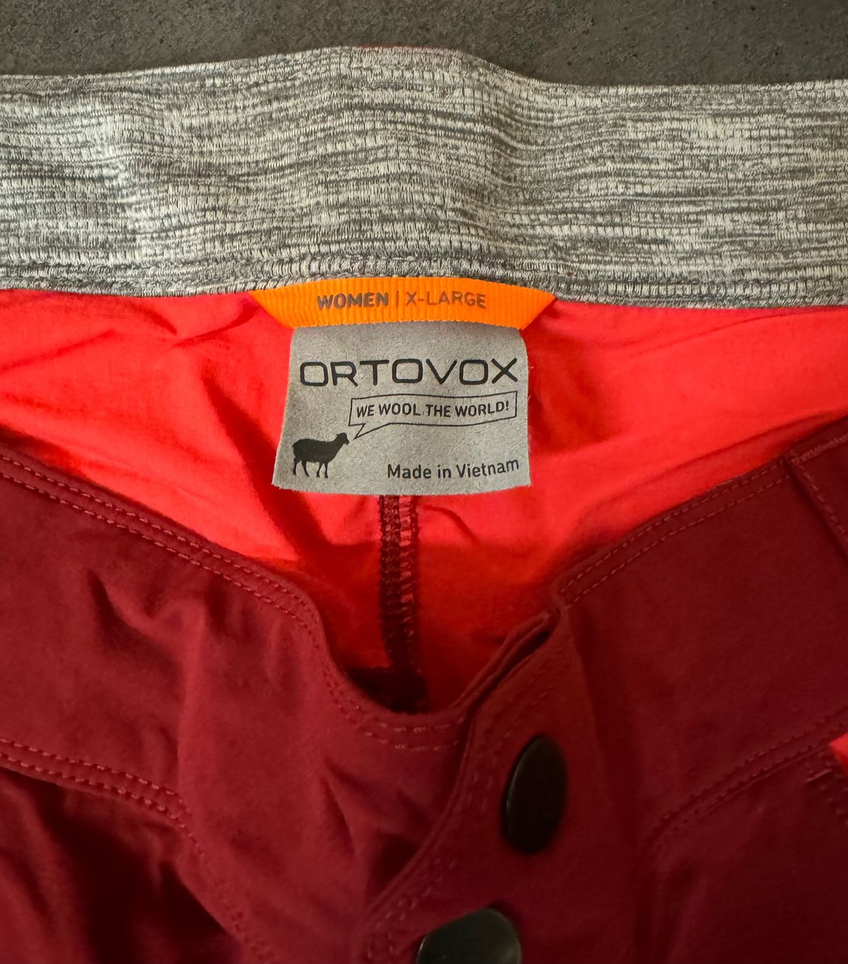 Ortovox Pantaloni: ORTOVOX Wanderhose – Usato da Neuhaus SG venduto da Ronasini 2