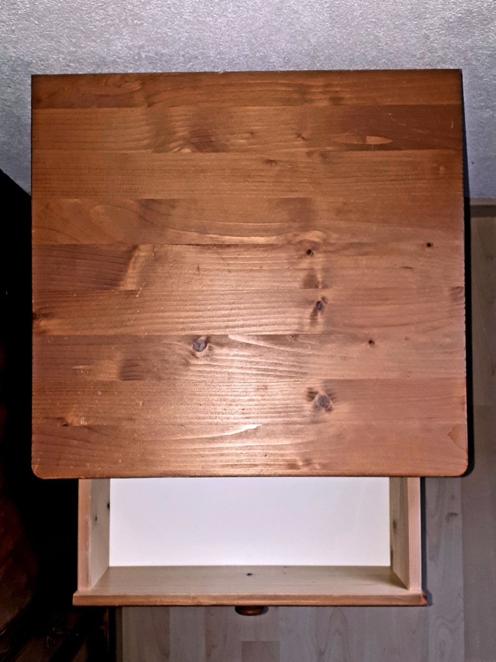 Comodini: Nachttischli Massivholz – Usato da Weiningen ZH venduto da nic_5lqm 1