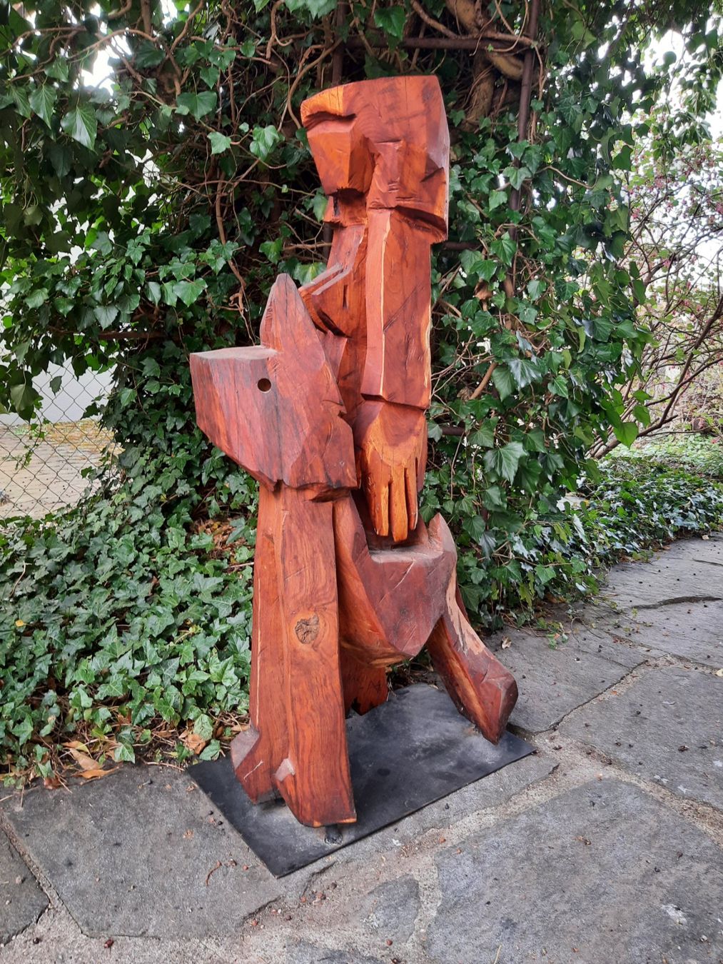 Sculture & Statue: Skulptur aus Holz mongrammiert – Usato da Arbon venduto da torso444 4